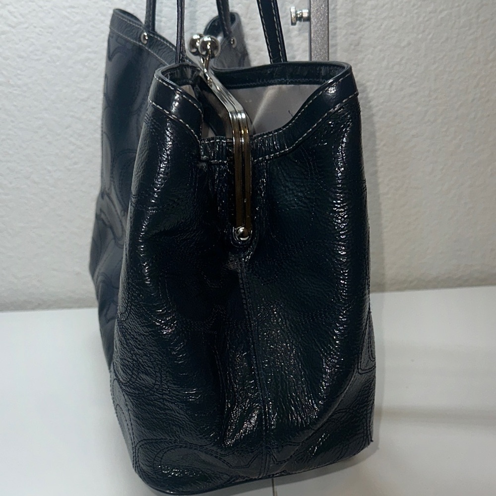 Coach Madison Navy Patent Leather Satchel Shoulder Bag - Picture 10 of 15